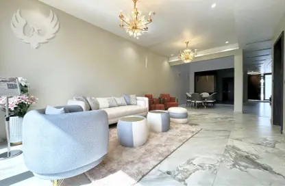 تاون هاوس - 4 غرف نوم - 4 حمامات للبيع في القرية الغربية - الفرجان - دبي