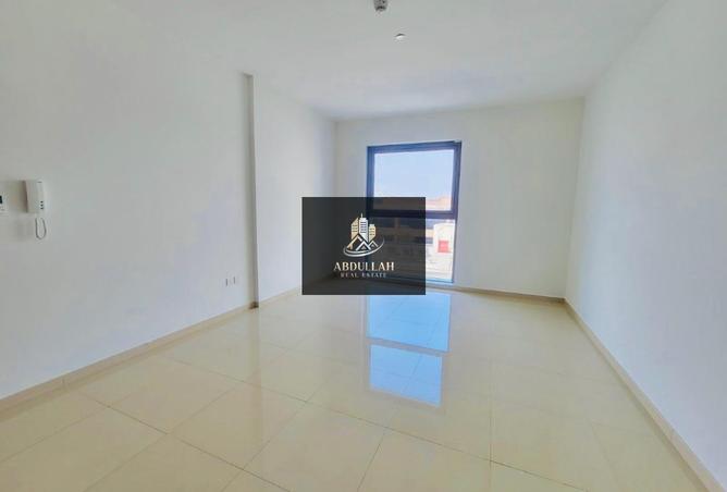 76165610 - صورة العقار 2