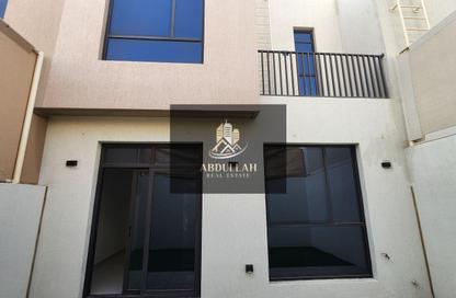 Townhouse - 2 - 4 for rent in Nasma Residence - Al Tai - Sharjah