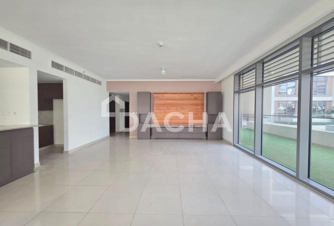 81942645 - صورة العقار 3