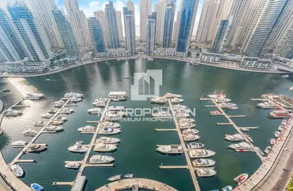 Apartment - 3 Bedrooms - 4 Bathrooms for rent in Vida Residences Dubai Marina - Dubai Marina - Dubai