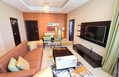 Apartment - 1 - 2 for rent in Al Jowhara Tower - Corniche Road - Abu Dhabi Apartment - 1 - 2 for rent in Al Jowhara Tower - Corniche Road - Abu Dhabi