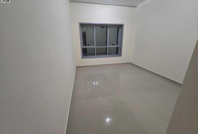 100404934 - Property Main Image