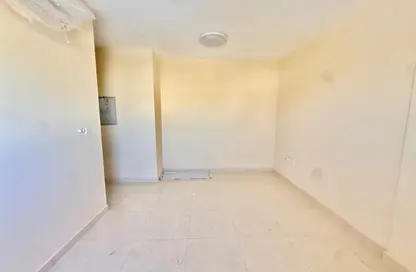 شقة - غرفة نوم - 1 حمام للايجار في طريق فاير ستاشن - مويلح - الشارقة