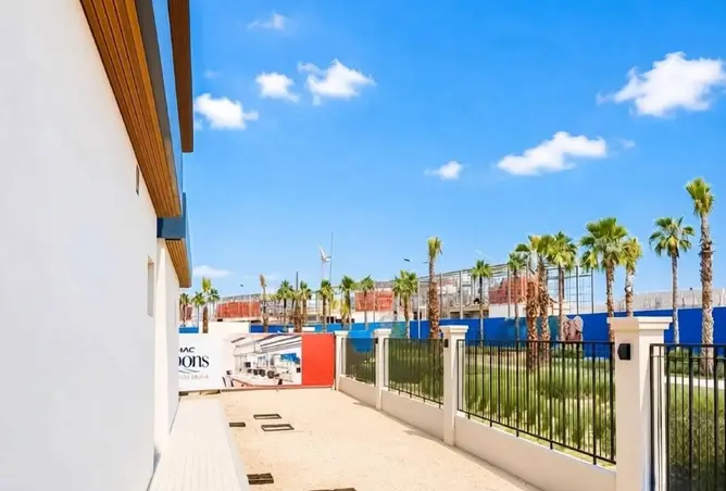145975941 - Property Image 2