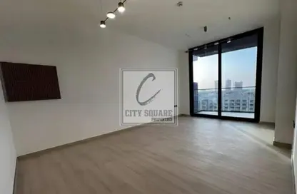 شقة - 2 غرف نوم - 2 حمامات للايجار في بن غاطي كريست - الضاحية 13 - قرية جميرا الدائرية - دبي