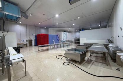 Warehouse - Studio - 5 for rent in Al Quoz Industrial Area 4 - Al Quoz Industrial Area - Al Quoz - Dubai Warehouse - Studio - 5 for rent in Al Quoz Industrial Area 4 - Al Quoz Industrial Area - Al Quoz - Dubai