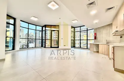 Apartment - 2 Bedrooms - 3 Bathrooms for rent in Karimian 3 - Jumeirah Garden City - Al Satwa - Dubai