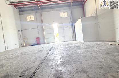 Warehouse - Studio - 1 for rent in Umm Al Thuoob - Umm Al Quwain