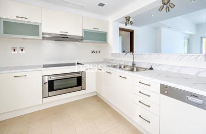 Apartment - 2 - 2 for rent in Marina Residences 4 - Marina Residences - Palm Jumeirah - Dubai