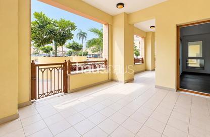 Apartment - 2 - 2 for rent in Marina Residences 4 - Marina Residences - Palm Jumeirah - Dubai