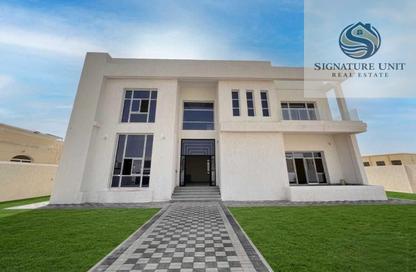 Villa - 4 Bedrooms - 6 Bathrooms for rent in Al Aweer 1 - Al Aweer - Dubai