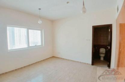 Apartment - 3 Bedrooms - 3 Bathrooms for rent in Zakhir Tower 3 - Zakhir Towers - Al Taawun - Sharjah