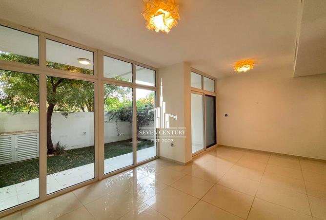 101992084 - Property Image 3