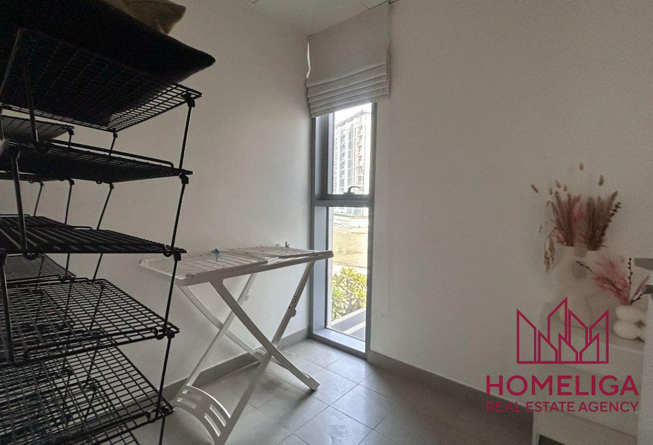 Fully Furnished | Lagoon view | Vacant photo 26