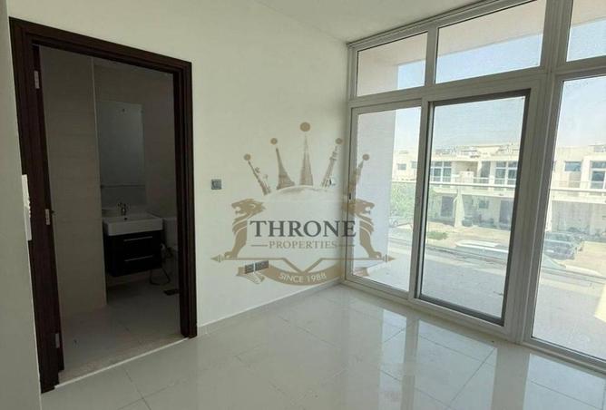 87027038 - صورة العقار 2