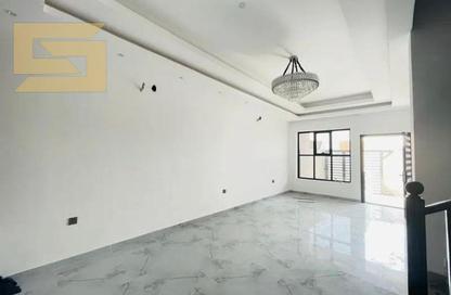 Townhouse - 5 Bedrooms - 7 Bathrooms for rent in Al Amira Village - Al Yasmeen - Ajman