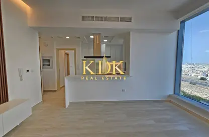 Apartment - 1 Bedroom - 2 Bathrooms for rent in The East Crest by Meteora - District 17 - Jumeirah Village Circle - Dubai