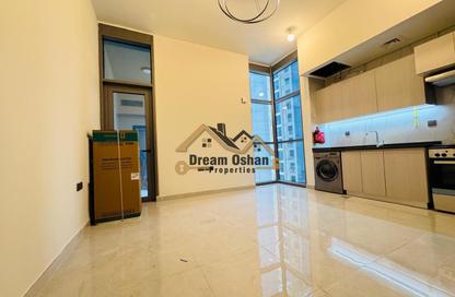 Apartment - Studio - 1 Bathroom for rent in Burj Ghaya - Al Jaddaf - Dubai