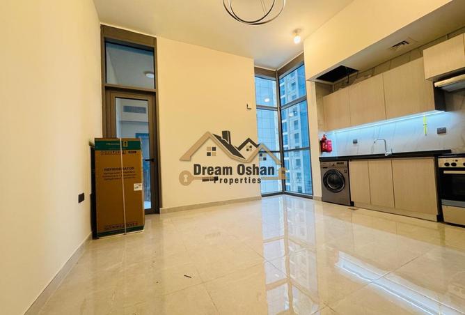 121093502 - Property Image 2