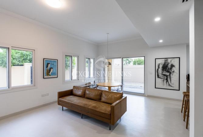 70698249 - Property Image 3