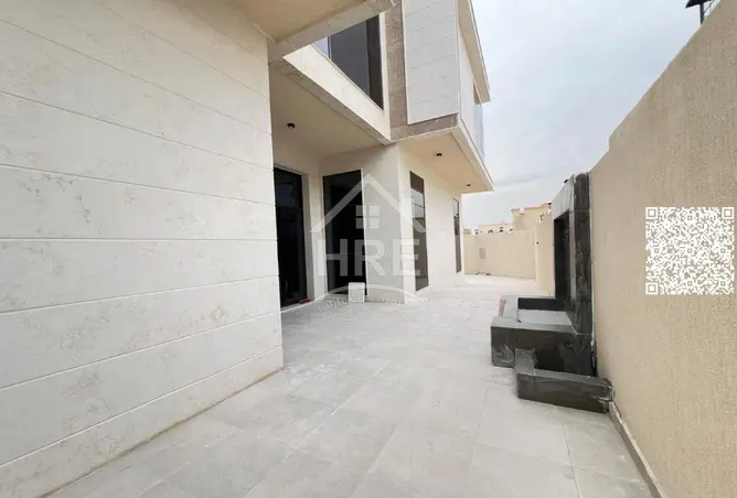 75784459 - Property Image 2
