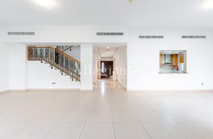 Villa - 4 Bedrooms - 6 Bathrooms for rent in Nad Al Sheba Villas - Nad Al Sheba 3 - Nad Al Sheba - Dubai Villa - 4 Bedrooms - 6 Bathrooms for rent in Nad Al Sheba Villas - Nad Al Sheba 3 - Nad Al Sheba - Dubai