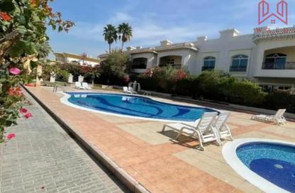 Villa - 4 - 5 for rent in Umm Suqeim 2 Villas - Umm Suqeim 2 - Umm Suqeim - Dubai