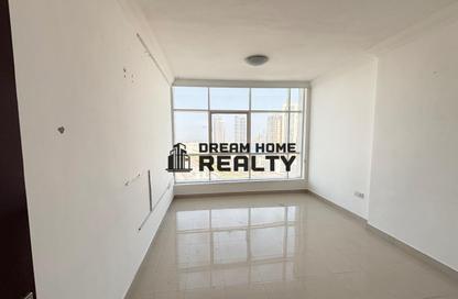 Apartment - 3 - 3 for rent in Al Rasheed Tower 5 - Al Taawun Street - Al Taawun - Sharjah