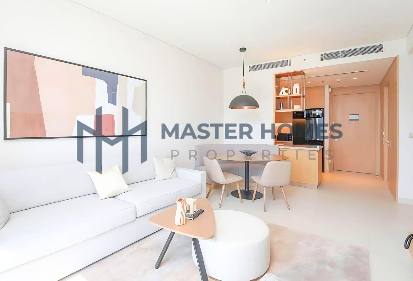 Burj Khalifa View | Spacious 2BR | Modern Interior photo 2