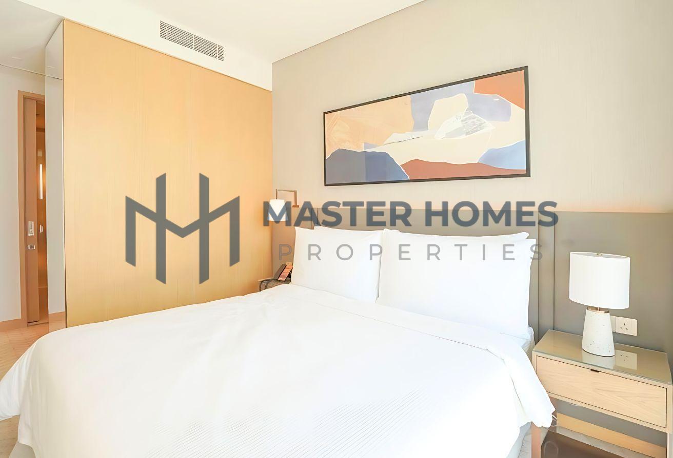 Burj Khalifa View | Spacious 2BR | Modern Interior photo 5