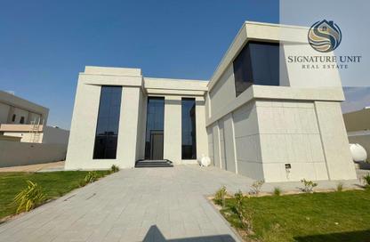 Villa - 5 Bedrooms - 7 Bathrooms for rent in Al Aweer 1 - Al Aweer - Dubai