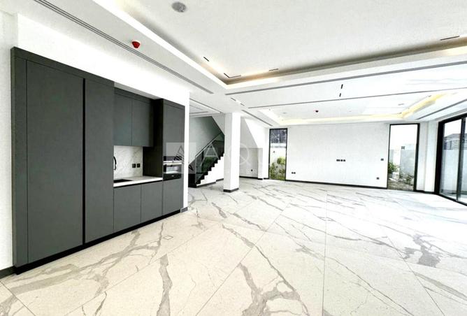 73116332 - Property Image 2