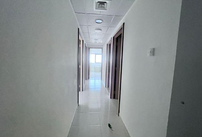 72719379 - Property Image 2