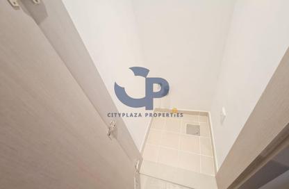 Apartment - 2 Bedrooms - 3 Bathrooms for rent in Waters Edge - Yas Island - Abu Dhabi
