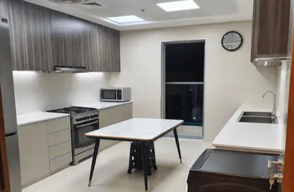 Apartment - 3 Bedrooms - 3 Bathrooms for sale in Gulfa Towers - Al Rashidiya 1 - Al Rashidiya - Ajman