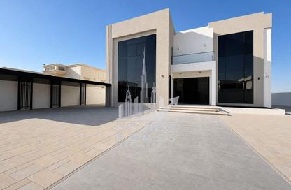 Villa - 5 Bedrooms - 7 Bathrooms for rent in Al Aweer 1 - Al Aweer - Dubai