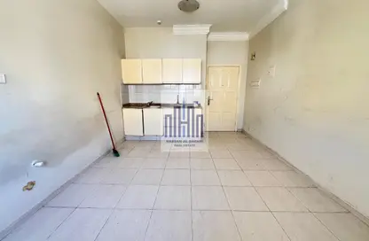 Apartment - Studio - 1 Bathroom for rent in Fire Station Road - Muwaileh - Sharjah