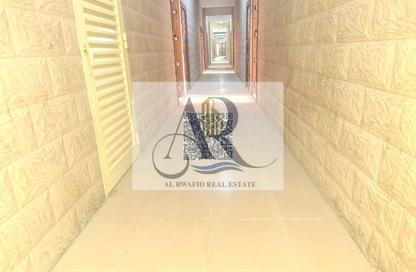 سكن عمال - استوديو - 8 حمامات للايجار في مبنى الياسمين 3 - المنطقة الصناعية رقم 6 - المنطقة الصناعية بالشارقة - الشارقة سكن عمال - استوديو - 8 حمامات للايجار في مبنى الياسمين 3 - المنطقة الصناعية رقم 6 - المنطقة الصناعية بالشارقة - الشارقة