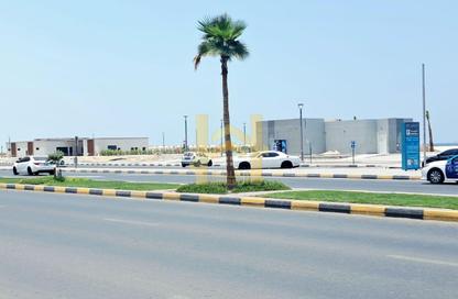 Business Centre - Studio - 7+ for rent in Corniche Tower - Ajman Corniche Road - Ajman