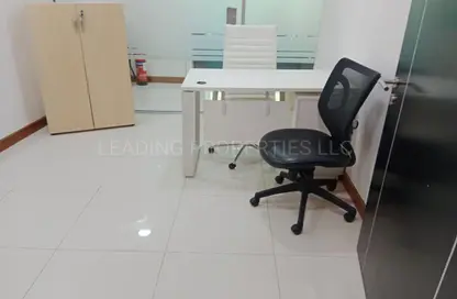 مركز أعمال - استوديو - 2 حمامات للايجار في برج بايناري - الخليج التجاري - دبي