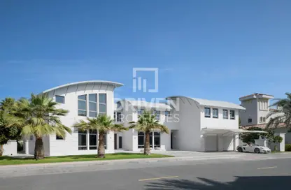 Villa - 6 Bedrooms - 7 Bathrooms for rent in Signature Villas Frond A - Signature Villas - Palm Jumeirah - Dubai