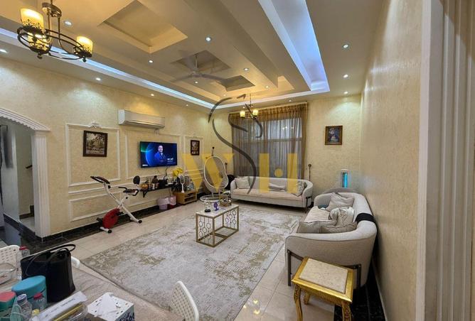 113727343 - Property Image 3