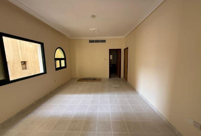 70295308 - Property Image 2