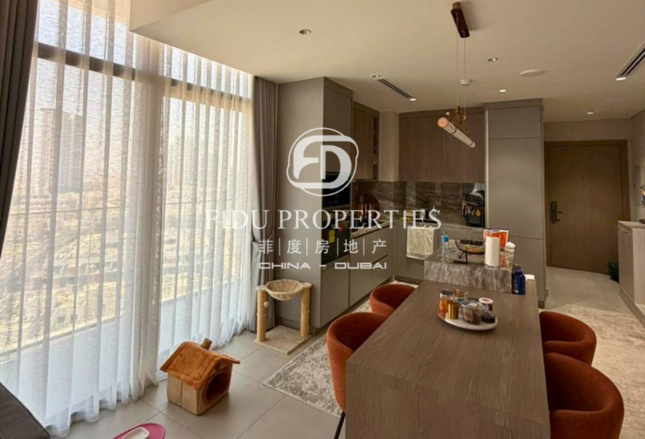 Furnished | Large Layout | Resale