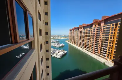 Apartment - 3 Bedrooms - 4 Bathrooms for rent in Marina Residences 6 - Marina Residences - Palm Jumeirah - Dubai
