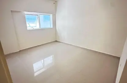 Apartment - 1 Bedroom - 1 Bathroom for rent in Al Mahatta - Al Qasimia - Sharjah
