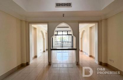 Apartment - 2 Bedrooms - 3 Bathrooms for rent in Tajer Residences - The Old Town Island - Old Town - Downtown Dubai - Dubai