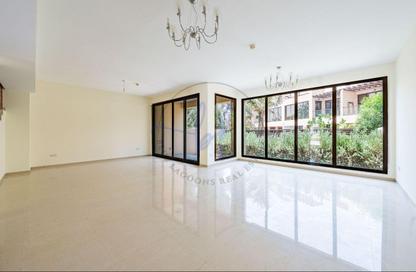 Townhouse - 4 - 4 for sale in Cluster C - Jumeirah Islands Townhouses - Jumeirah Heights - Jumeirah Islands - Dubai
