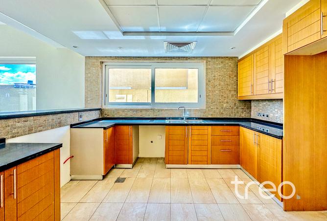 130220129 - Property Image 3